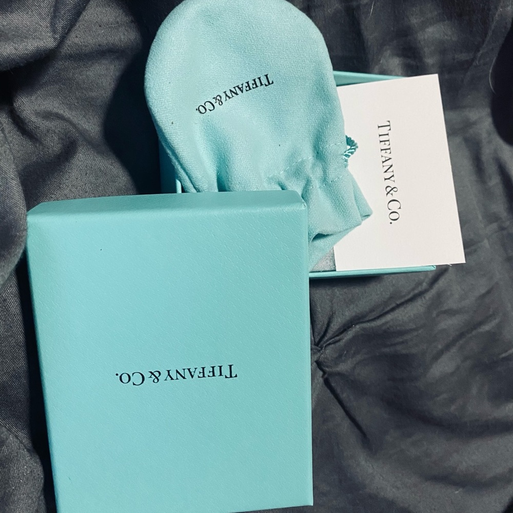 Tiffany gift boxes storage bags and one bag